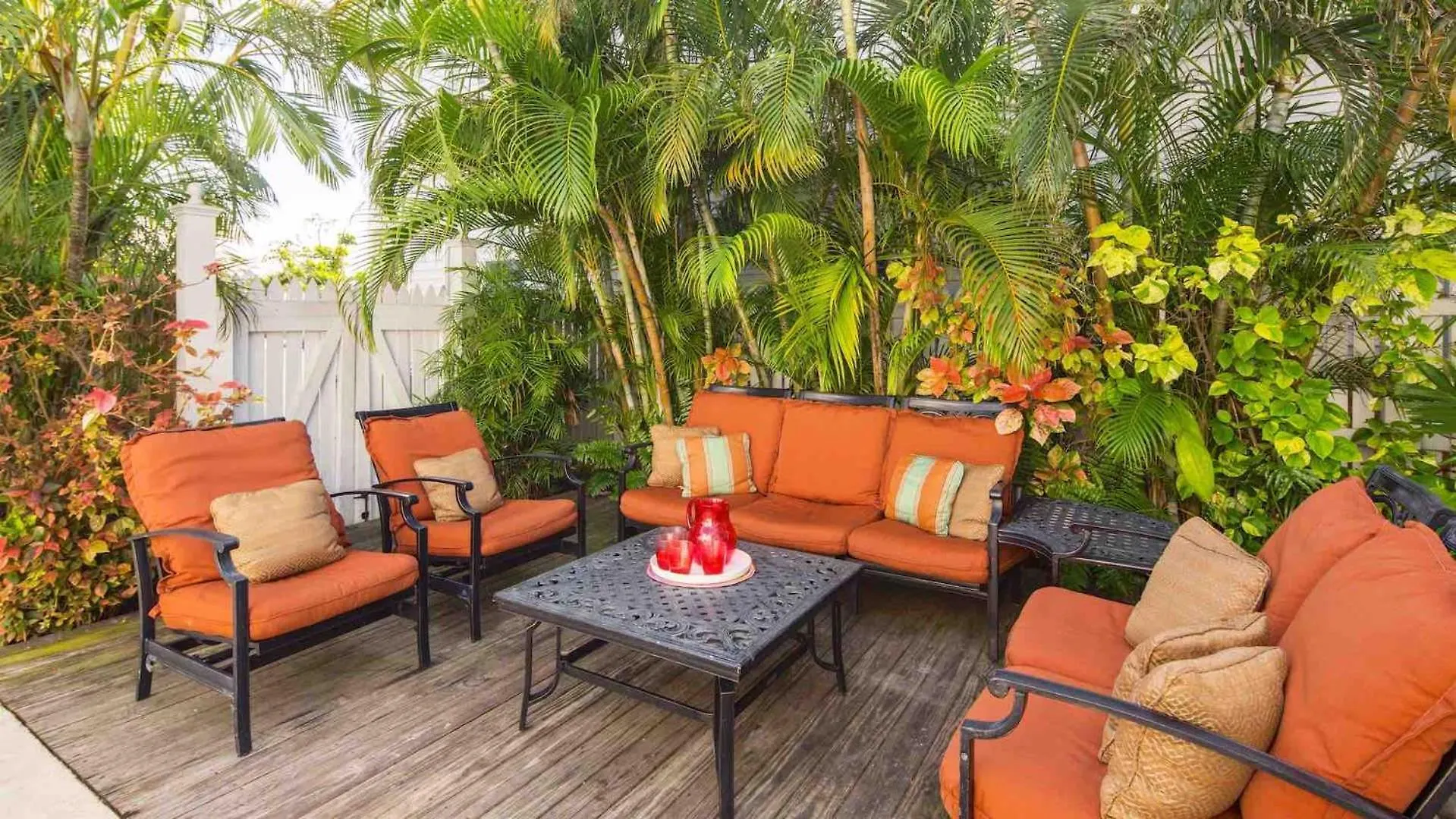 Southernmost Hospitality V By Last Key Realty Cayo Hueso